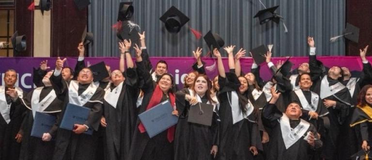 Graduados UDAVINCI