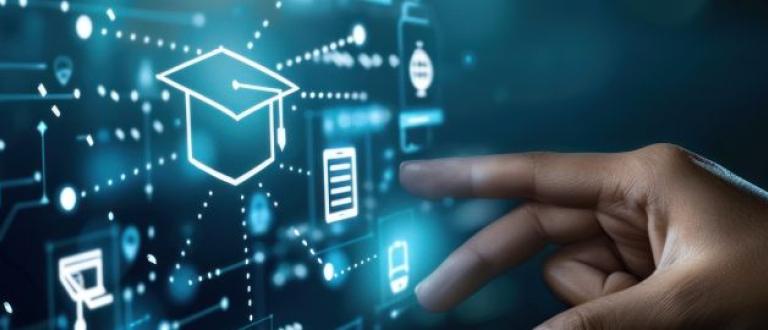 Carreras en línea fáciles en México con validez SEP