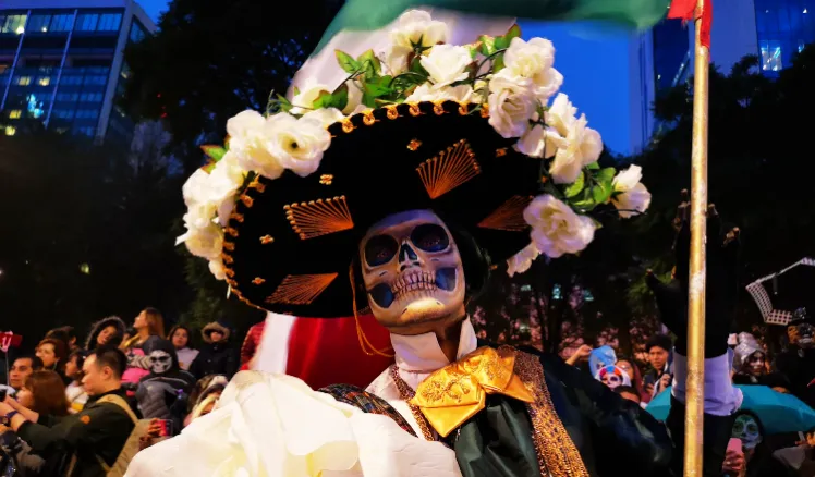 Ofrenda Monumental Día de Muertos